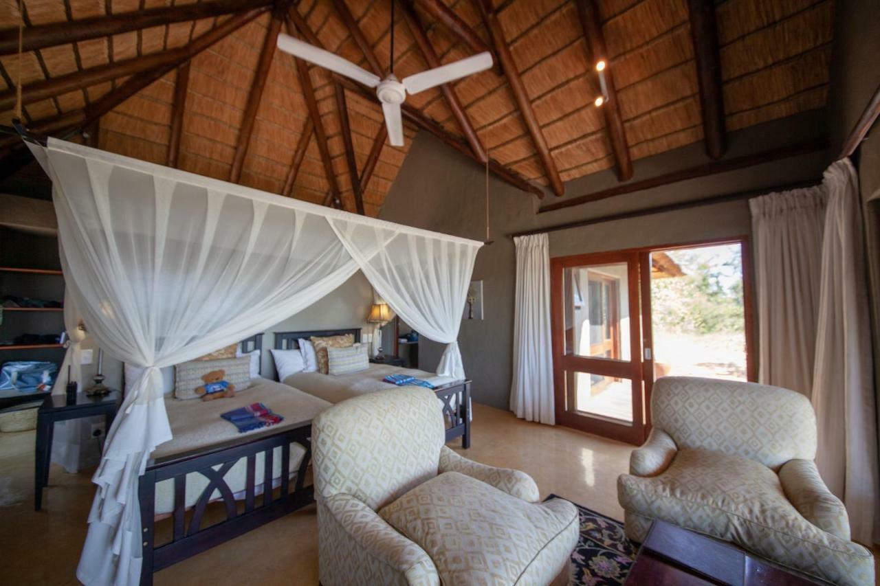 Villa Garonga Safari à Makalali Game Reserve Extérieur photo