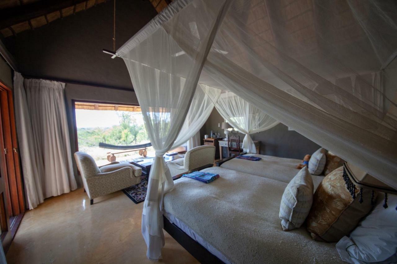 Villa Garonga Safari à Makalali Game Reserve Extérieur photo
